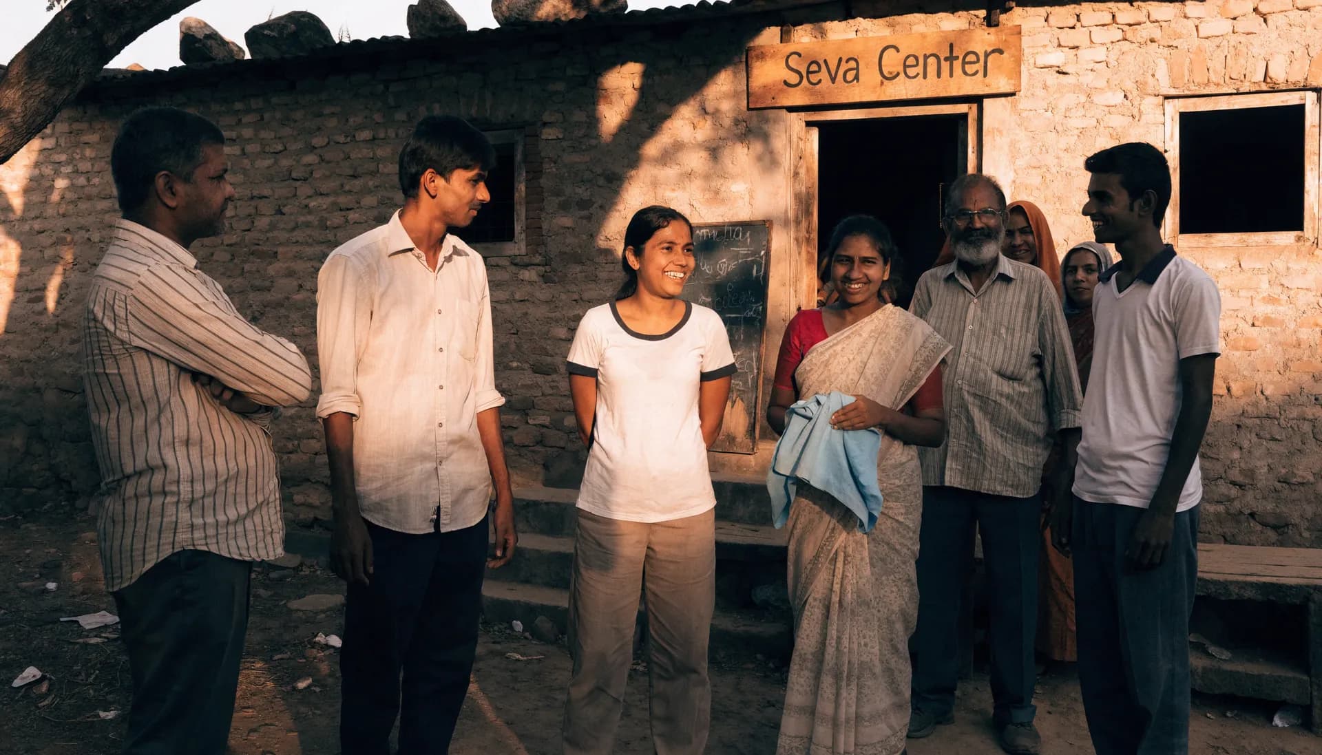 A group of Yashodalay Foundation volunteers together